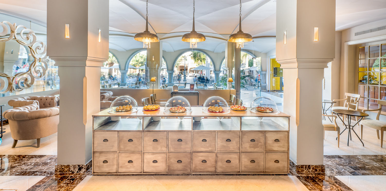  Iconic image of the Unique Vip Lounge of the Lopesan Villa del Conde, Resort & Thalasso hotel in Meloneras, Gran Canaria 